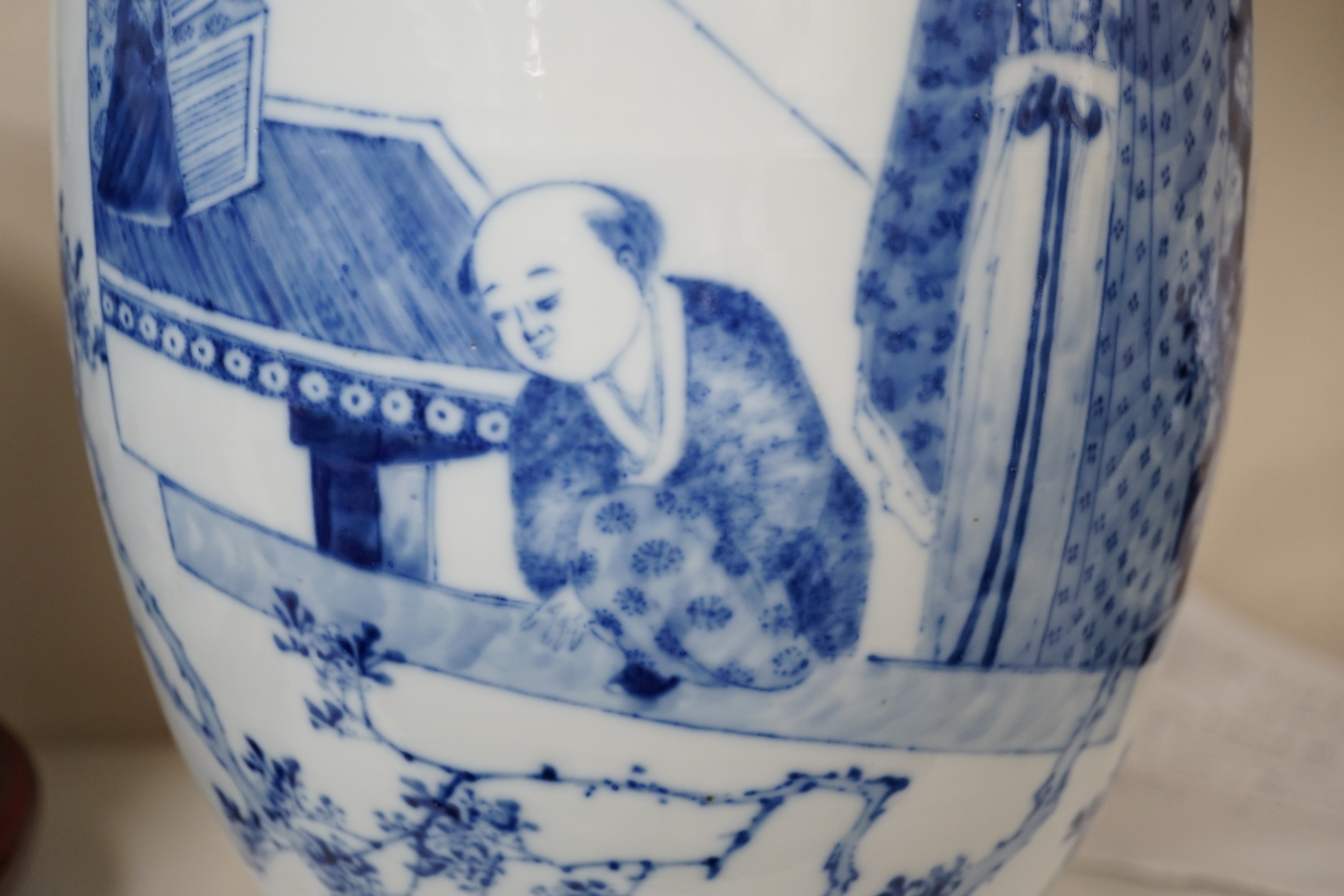 A large Chinese blue and white ovoid vase, early 20th century, firing crack